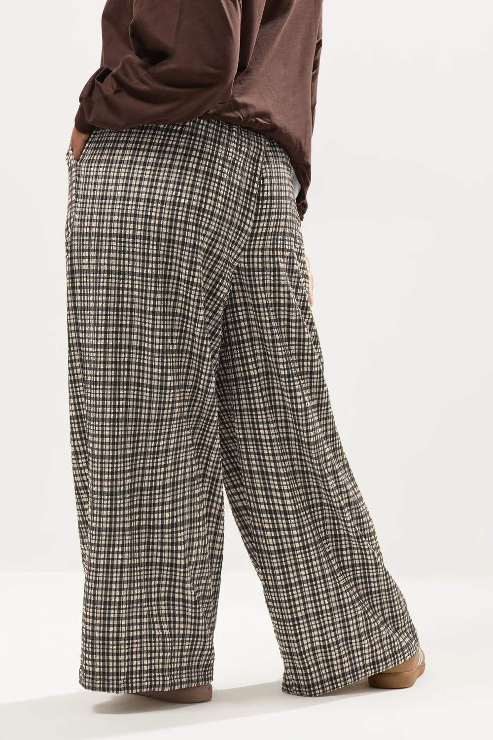 Yours Curve Natural Brown Gingham Wide Leg Texture Trousers - 18/L28 Image 3