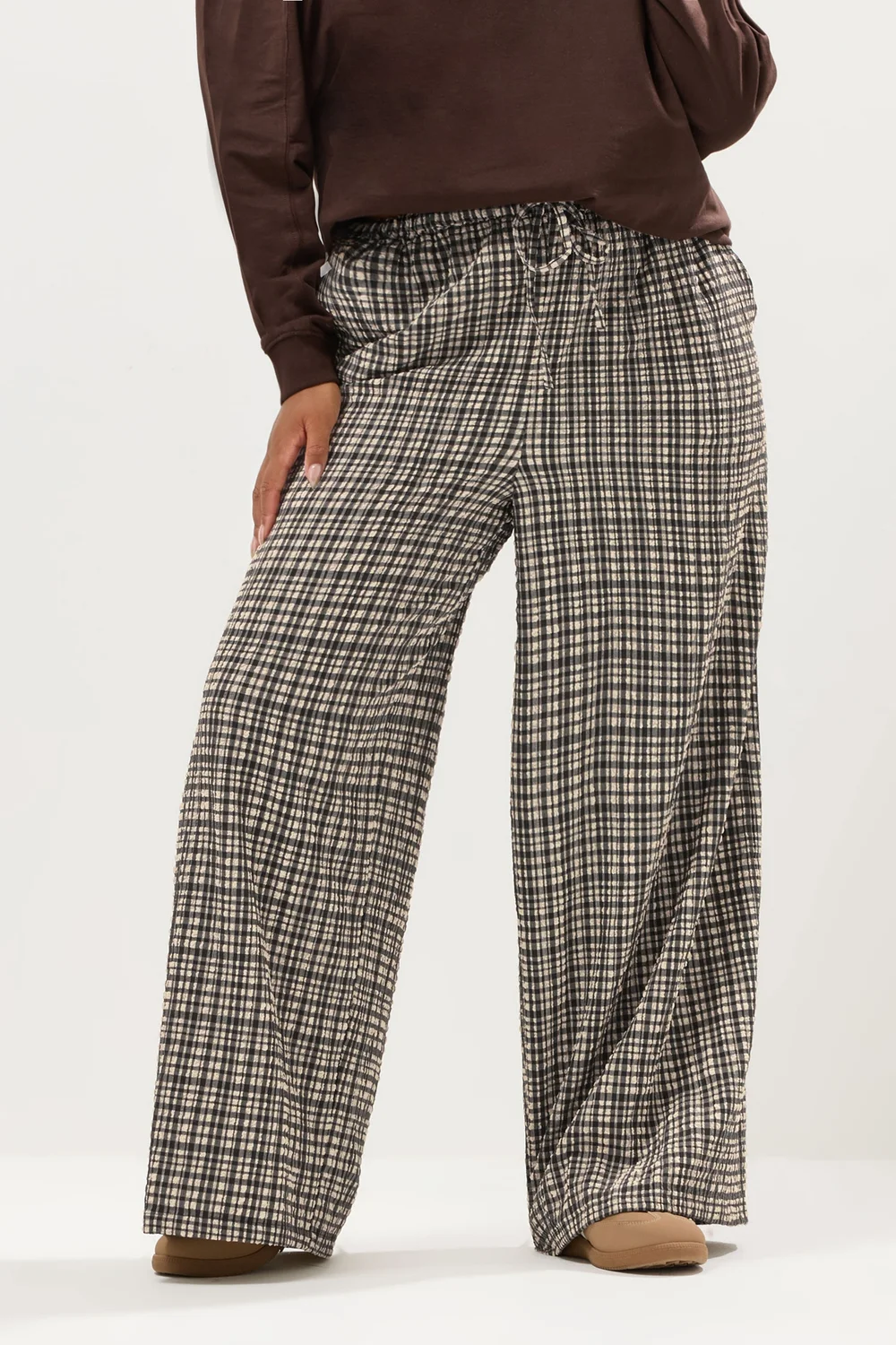 Yours Curve Natural Brown Gingham Wide Leg Texture Trousers - 18/L28 Image 1