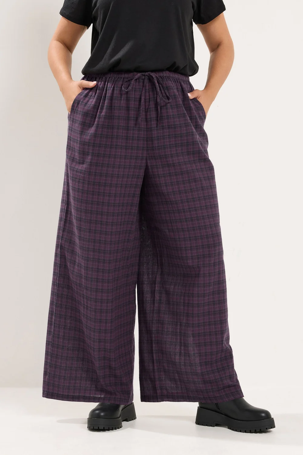 Yours Curve Burgundy Red Check Wide Leg Woven Trousers - 22-24/L30 Image 1