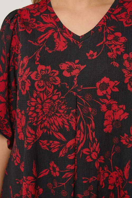Yours Curve Black & Red Floral Pleat Front Top - 18 Image 4