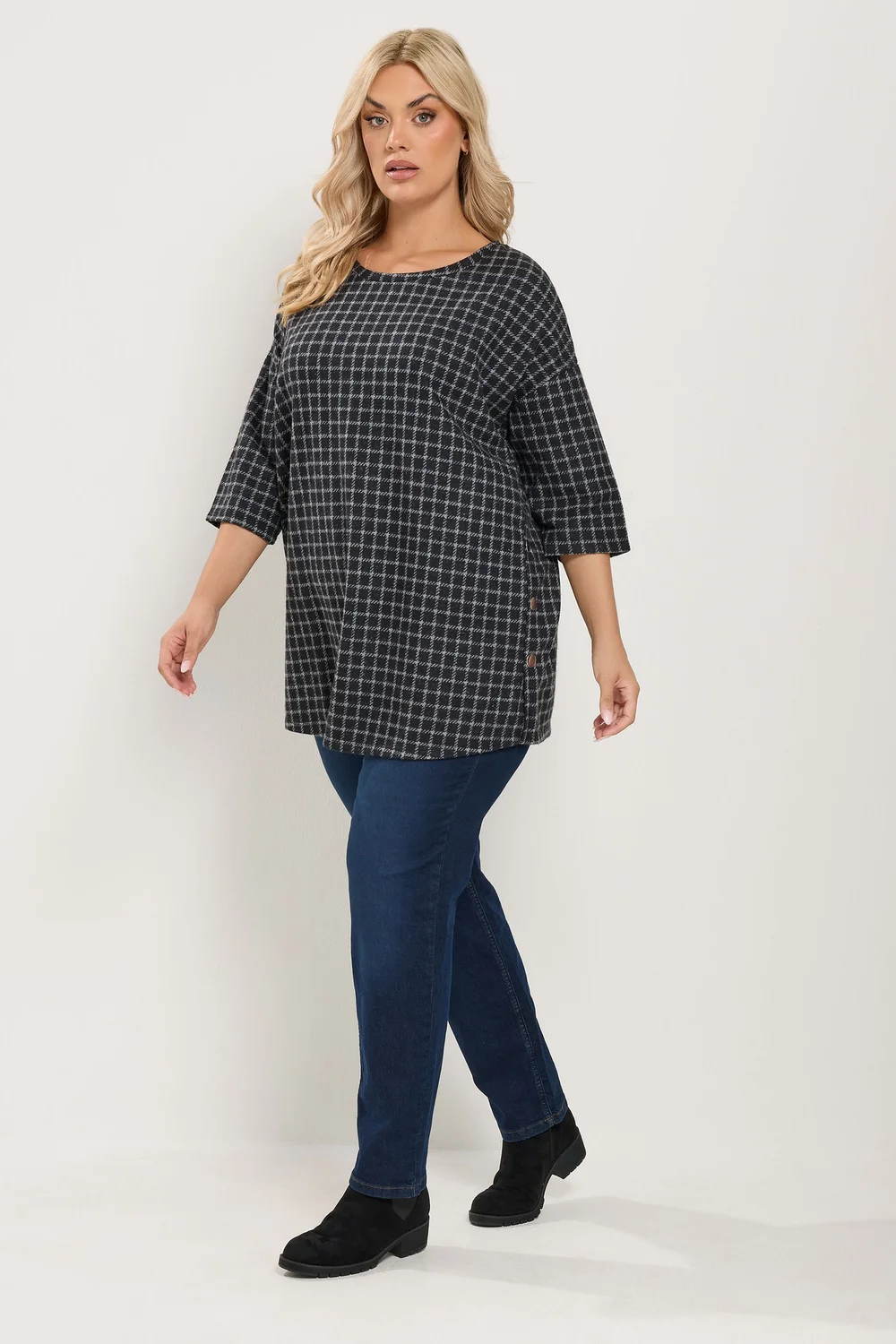 Yours Curve Black Checked Side Button Top - 22-24 Image 2