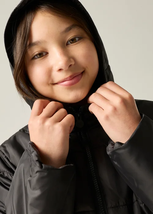 Regatta Black Halkner Thermoguard Insulated Jacket (3-13 years) - 9-10 Yrs Image 5