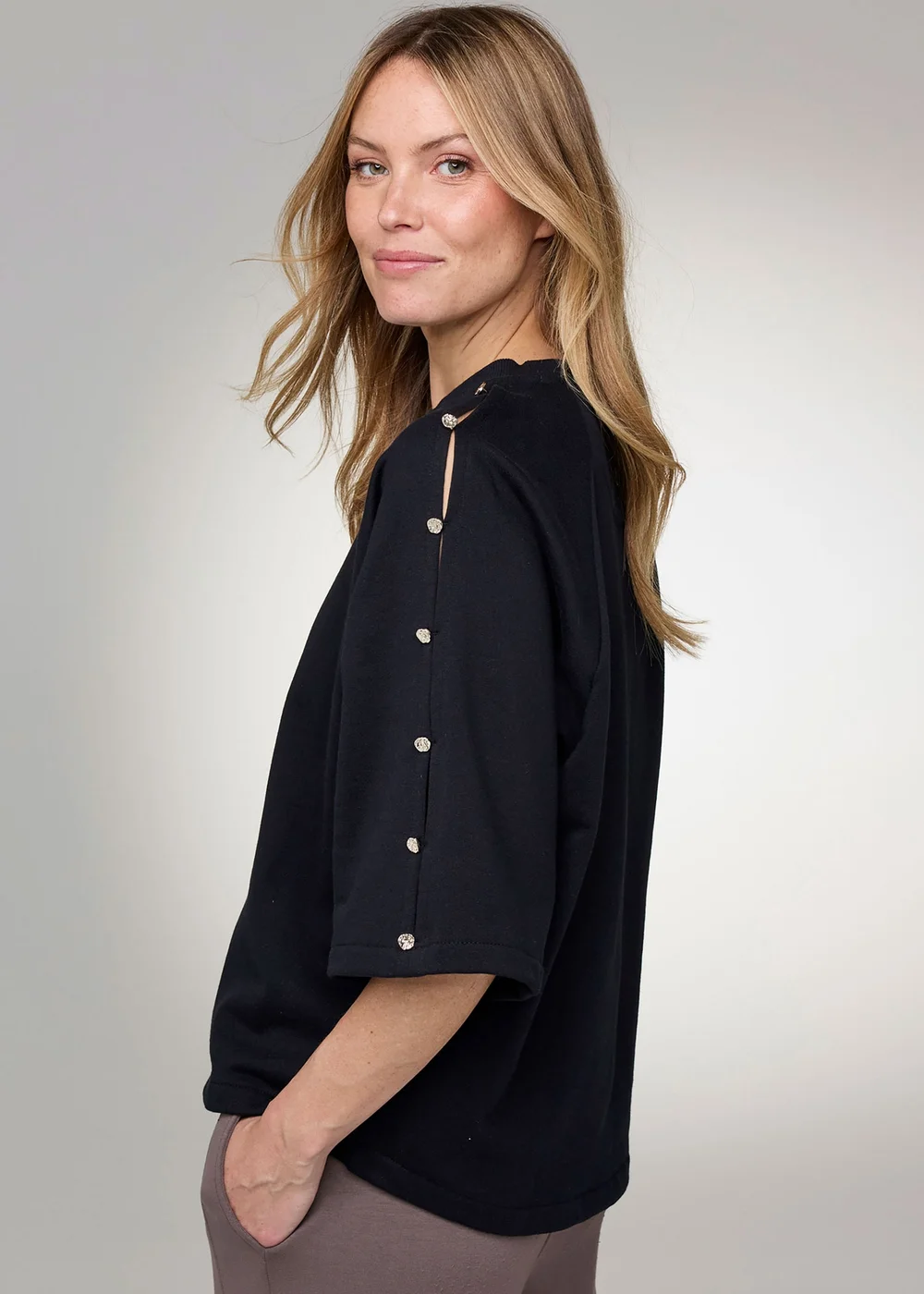 CT Active Black Studded Sleeve Sweatshirt - XL Image 2
