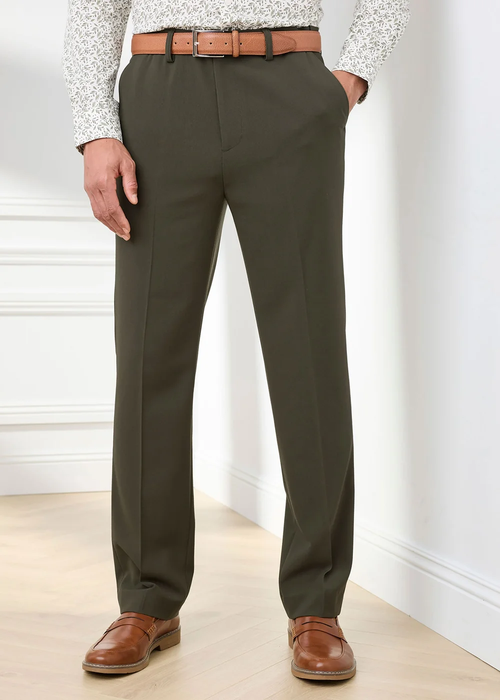 Cotton Traders Dark Forest Ultra Comfort 4-Way Stretch Trousers - 38/L31 Image 1