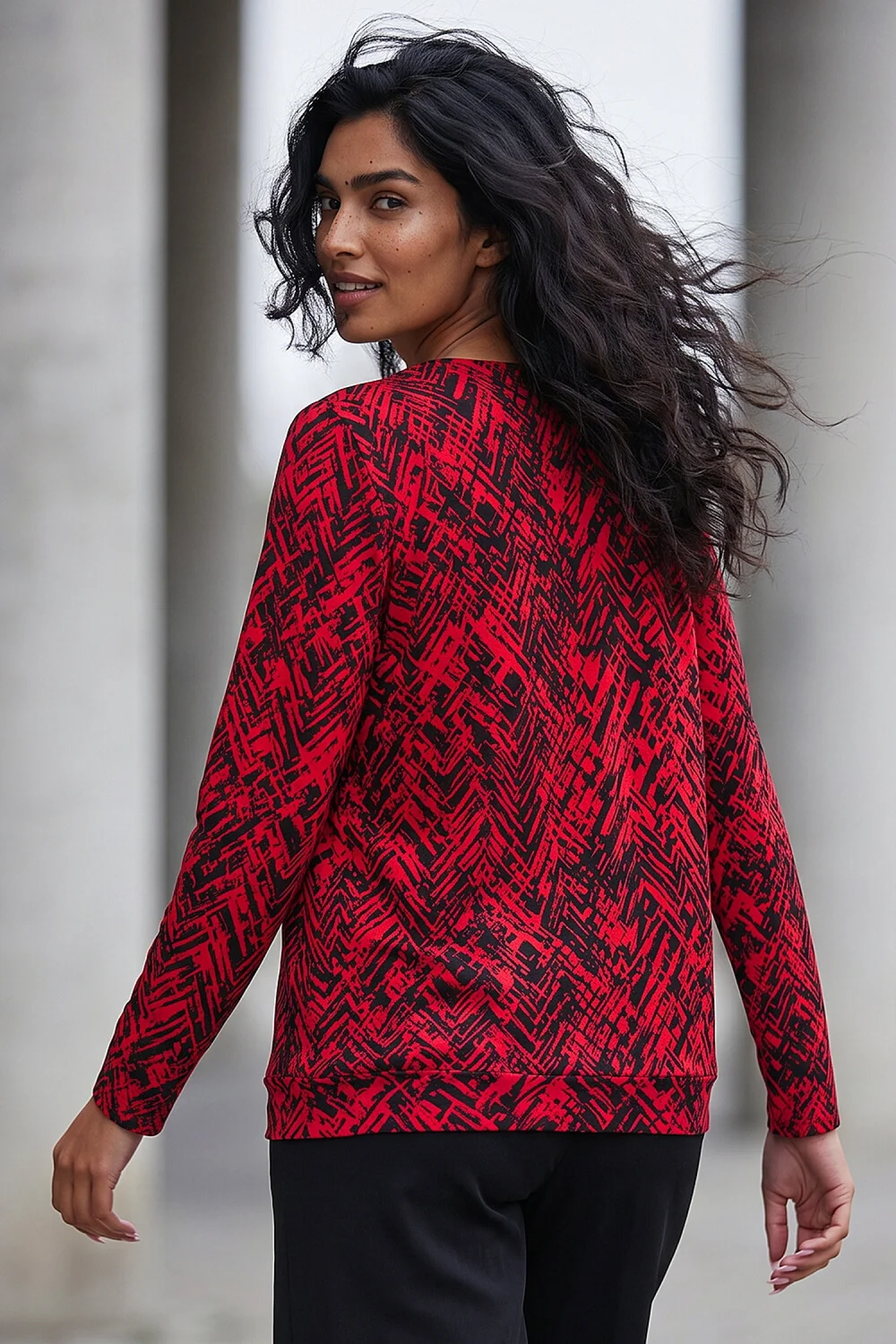 Roman Red Abstract Print Banded Hem Top - 20 Image 2