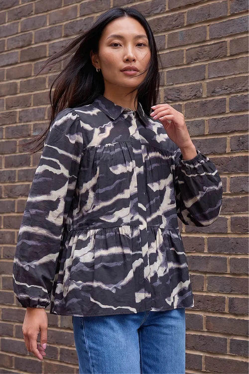 Roman Grey Abstract Print Tiered Shirt - 16 Image 1
