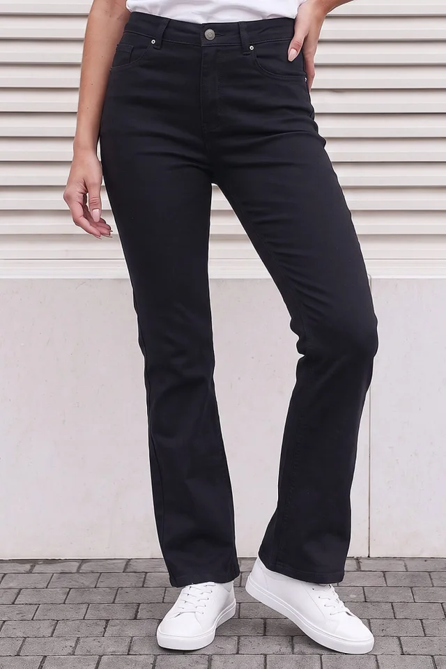 Roman Black Bootcut Stretch Jean