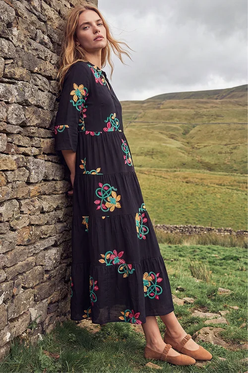Roman Black Embroidered Floral Tiered Dress - 16 Image 2