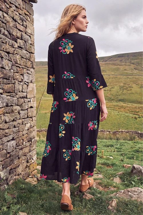Roman Black Embroidered Floral Tiered Dress - 16 Image 3