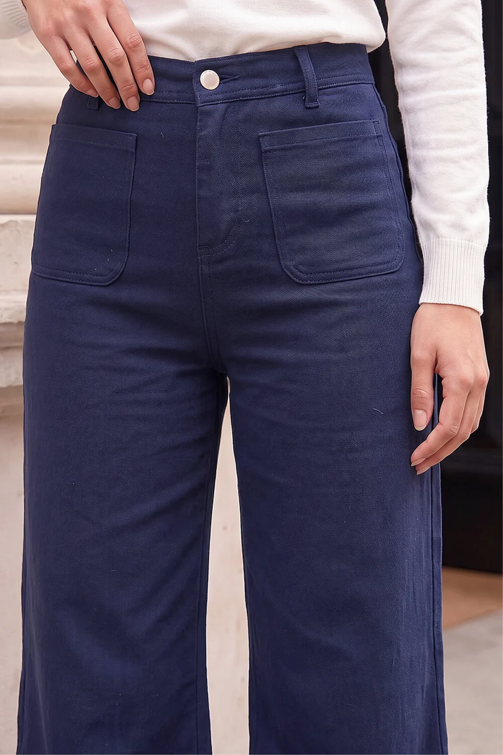 Roman Navy Petite Front Pocket Jean - 14 Image 4