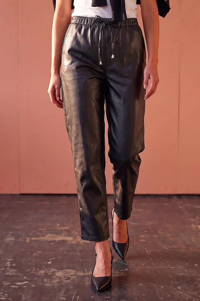 Roman Black Petite Faux Leather Textured Drawstring Trouser