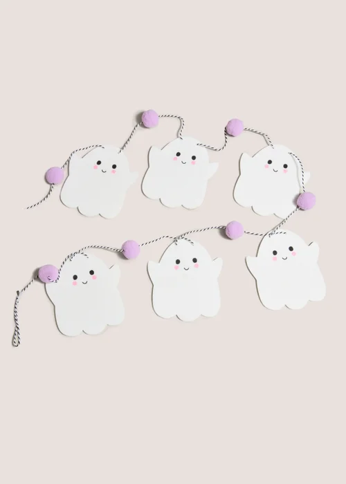 White Pom Pom Ghost Bunting Image 1