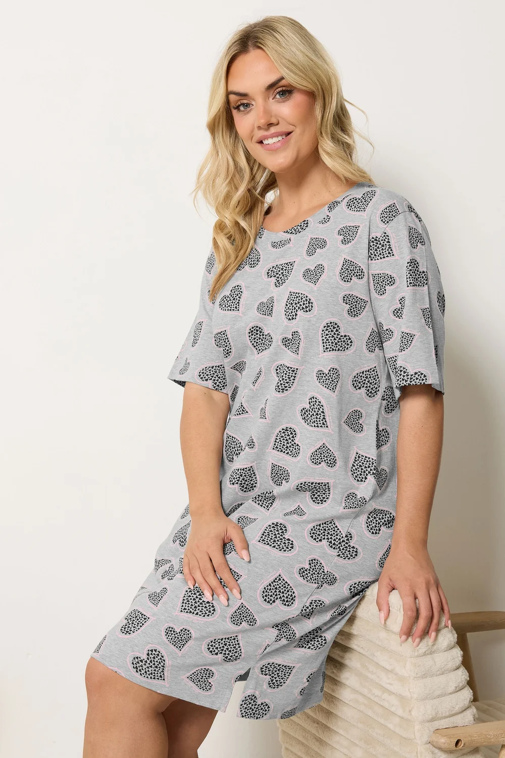 Yours Curve Grey Cluster Heart Print Nightdress - 38-40 Image 1