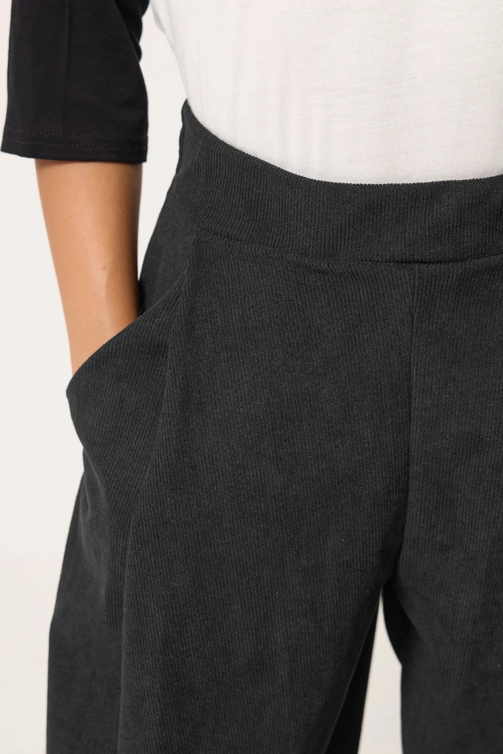 PixieGirl Petite Black Barrel Trousers - 12 Image 4