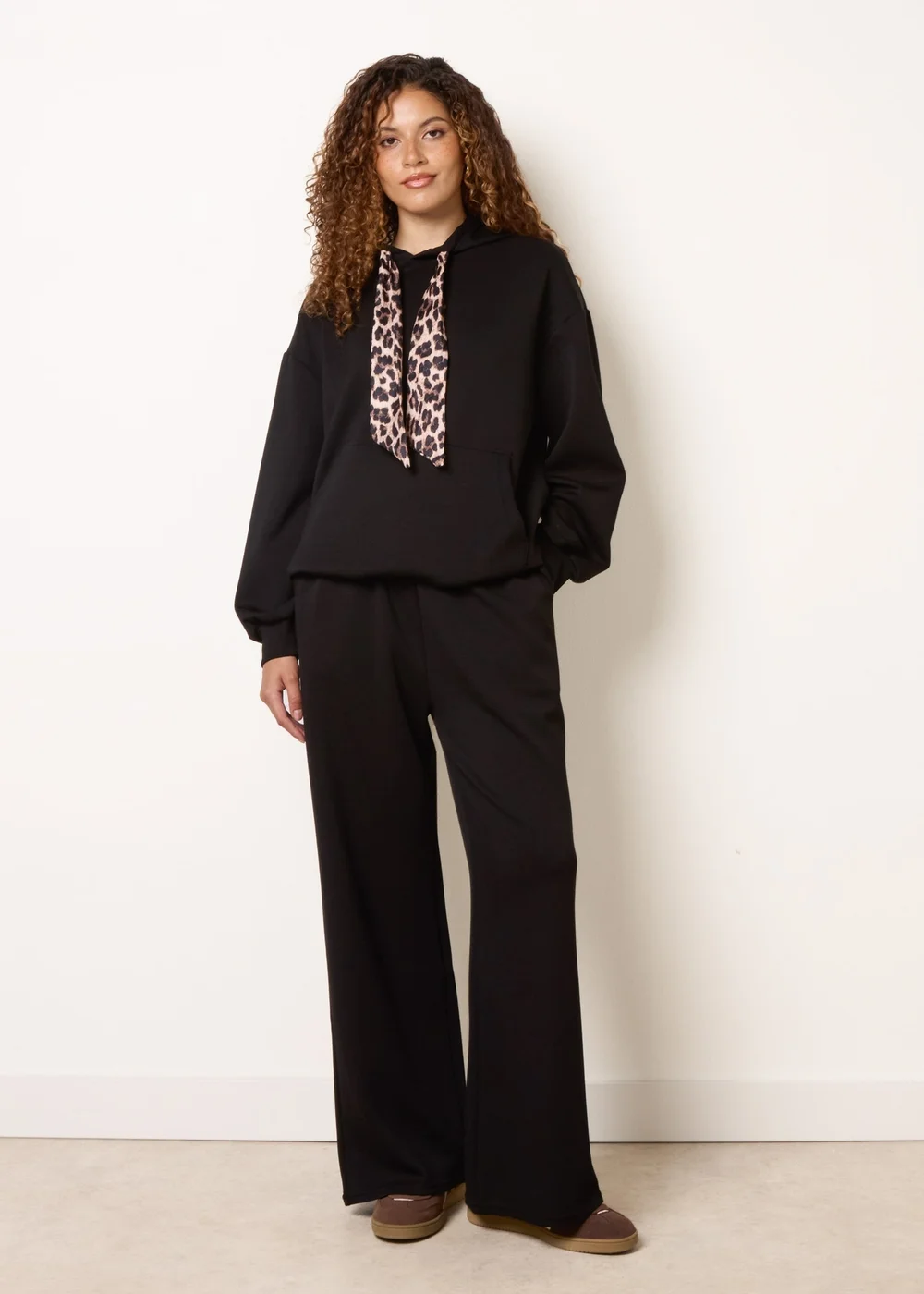 Blue Vanilla Black Hooded Leopard Tie & Pant Set - M/L Image 1