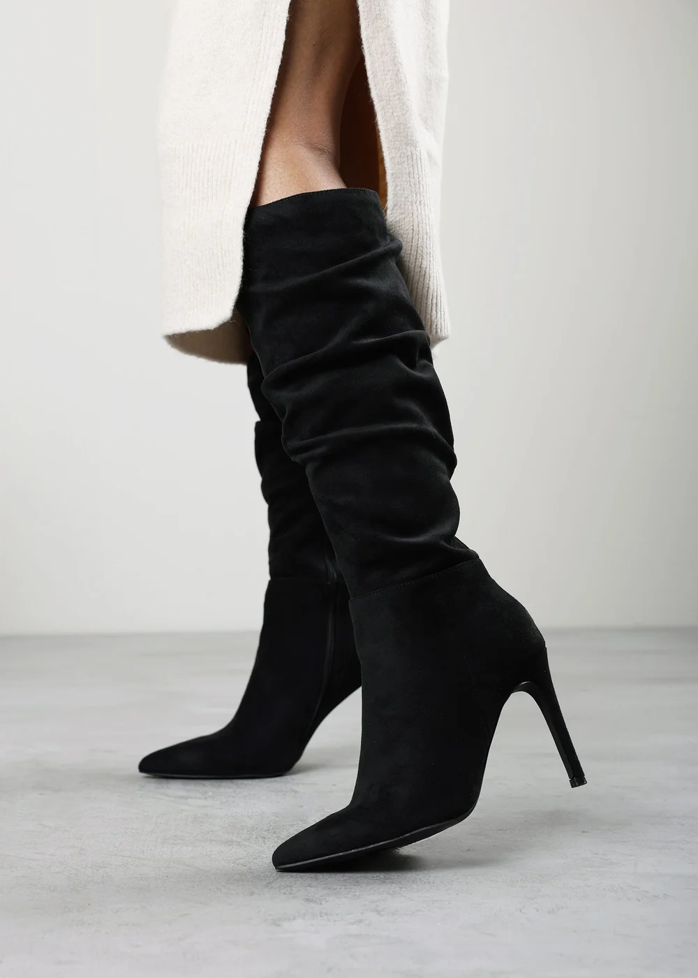 Where's That From Goldie Black Slouch Pointed Toe Knee High Heeled Boot - 5 Image 2
