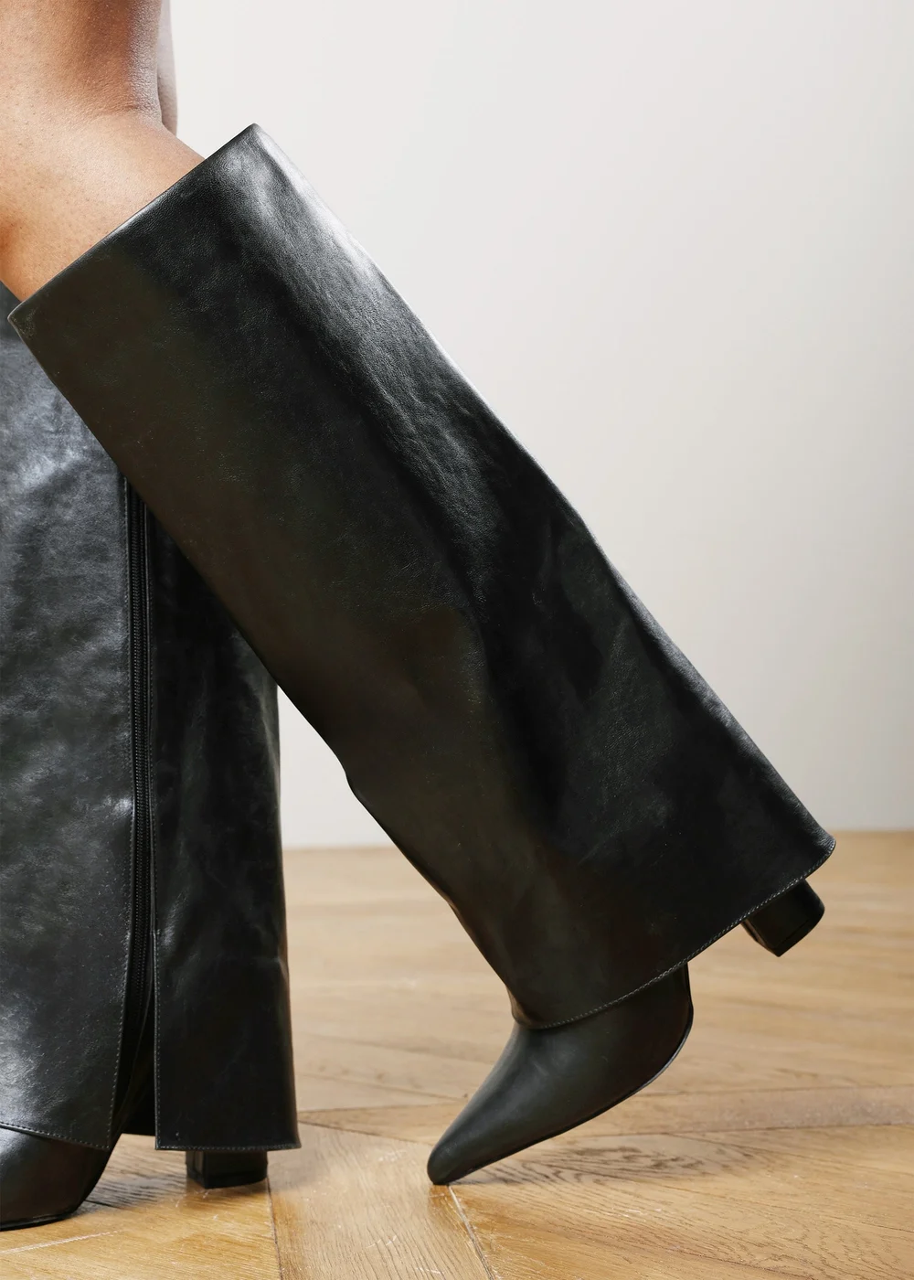 Where's That From Makenzie Black Fold Down Knee High Heeled Shark Boots - 7 Image 4