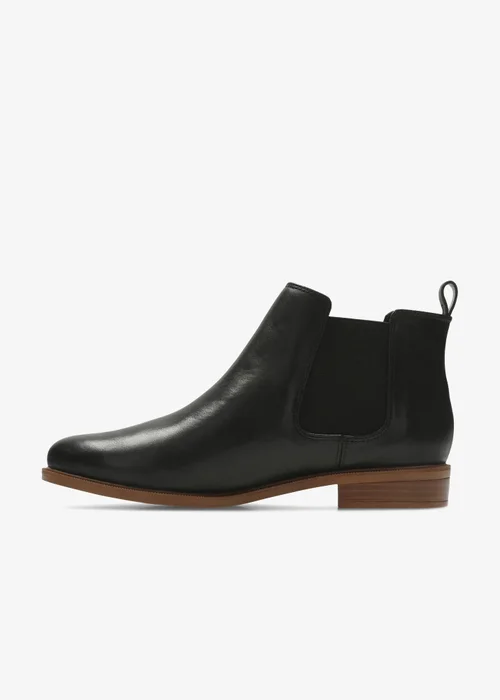 Clarks Womens Black Taylor Shine Leather Wide - 4 Image 2