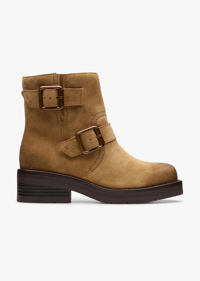 Clarks Womens Brown Rebelle Buckle Leather Standard