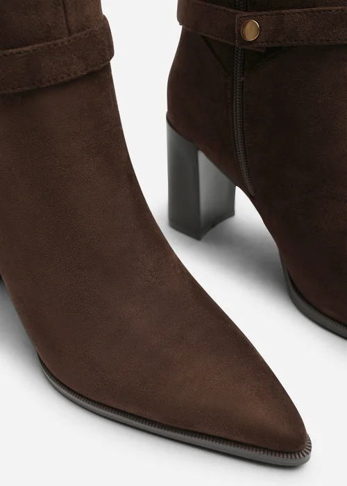 Where's That From Winona Dark Brown Knot Trim Detail Knee High Boots - 4 Image 4