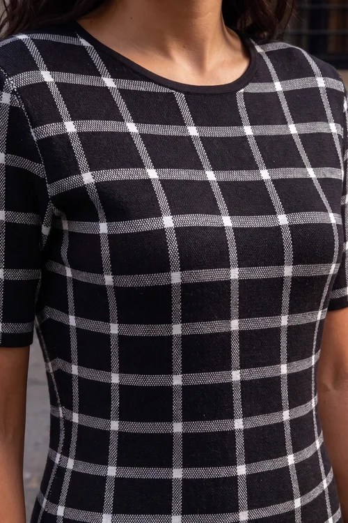 Roman Black Check Print Knitted Dress - 14 Image 4