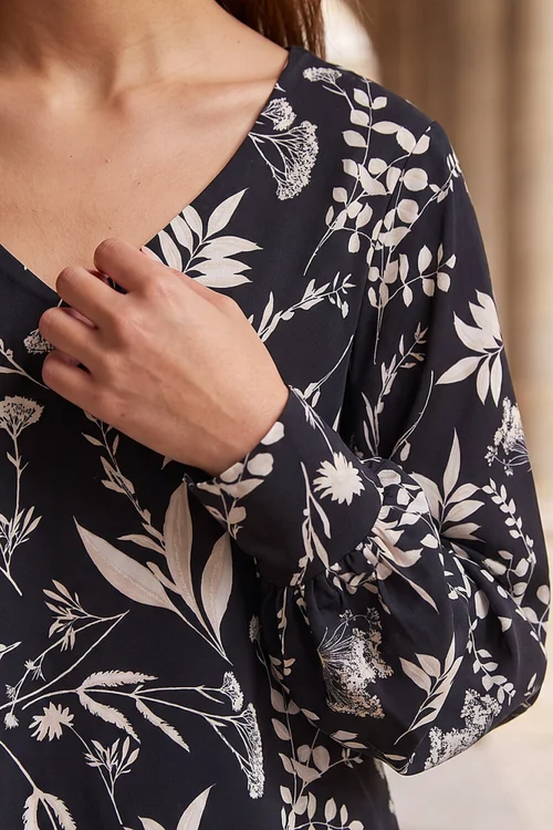 Roman Black Floral Puff Print Stretch Shirt - 14 Image 4