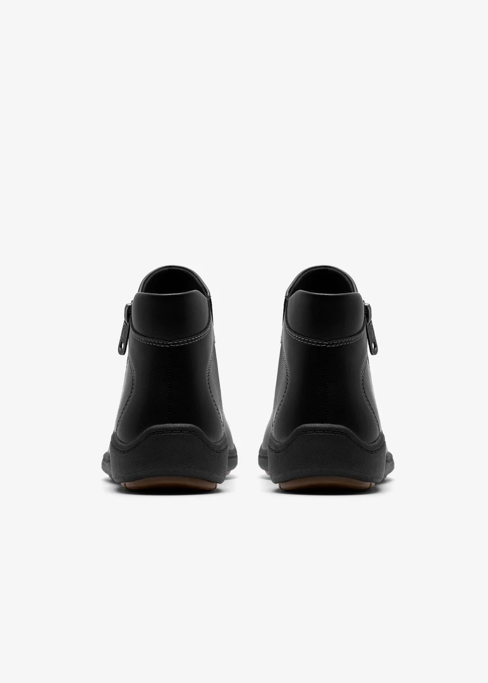Clarks Womens Black Bryianne Carly Leather Standard - 3.5 Image 5