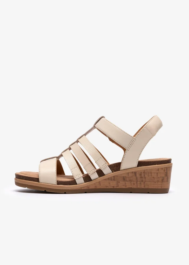 Clarks Womens White Kacha Step Leather Standard