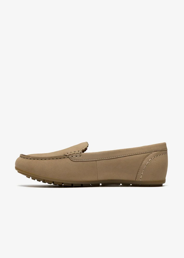 Clarks Womens Beige Elliotte Step Nubuck Standard