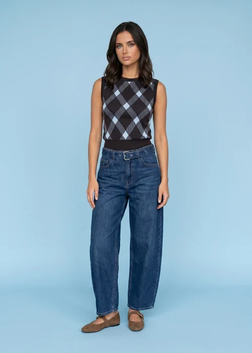 Urban Bliss Brown Fine Gauge Argyle Vest - M Image 1