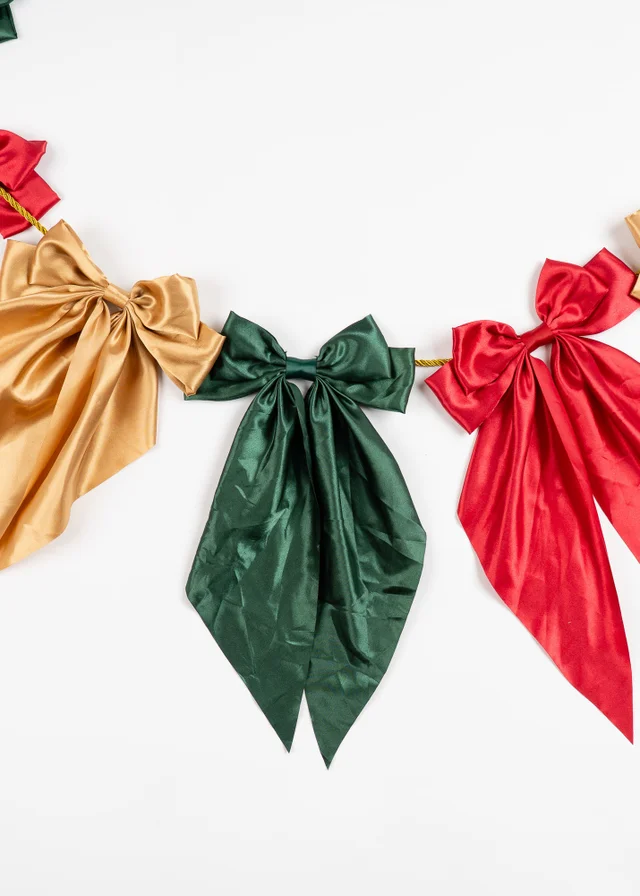Scottish Everlastings Satin Bow Garland Red-Gold-Green 180cm