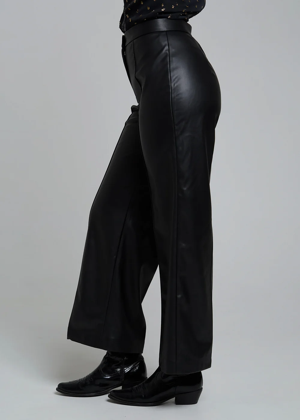 Influence Black Faux-Leather Wide Leg Trousers - 10 Image 3