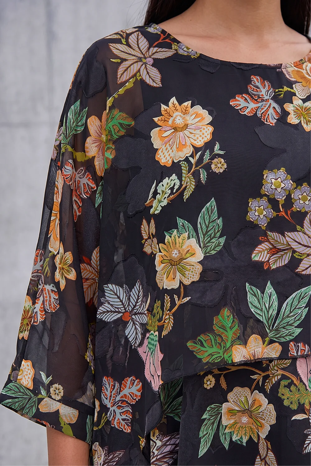 Roman Black Floral Print Overlay Top - 10 Image 4
