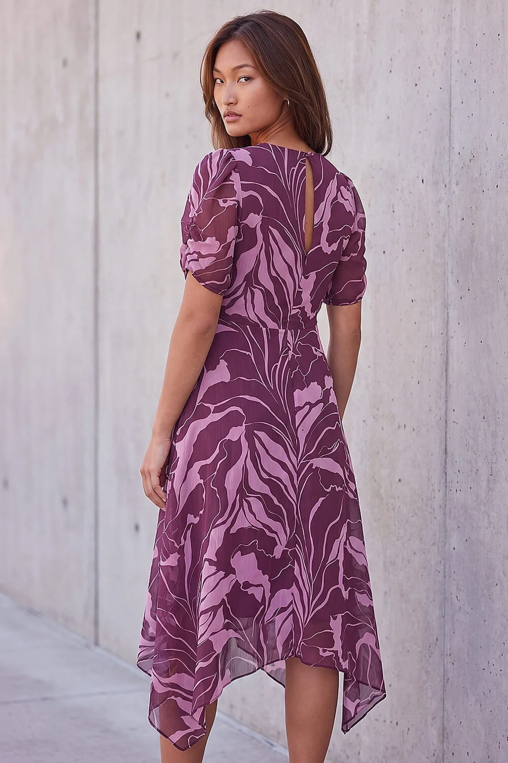 Roman Plum Abstract Hanky Hem Dress - 14 Image 3