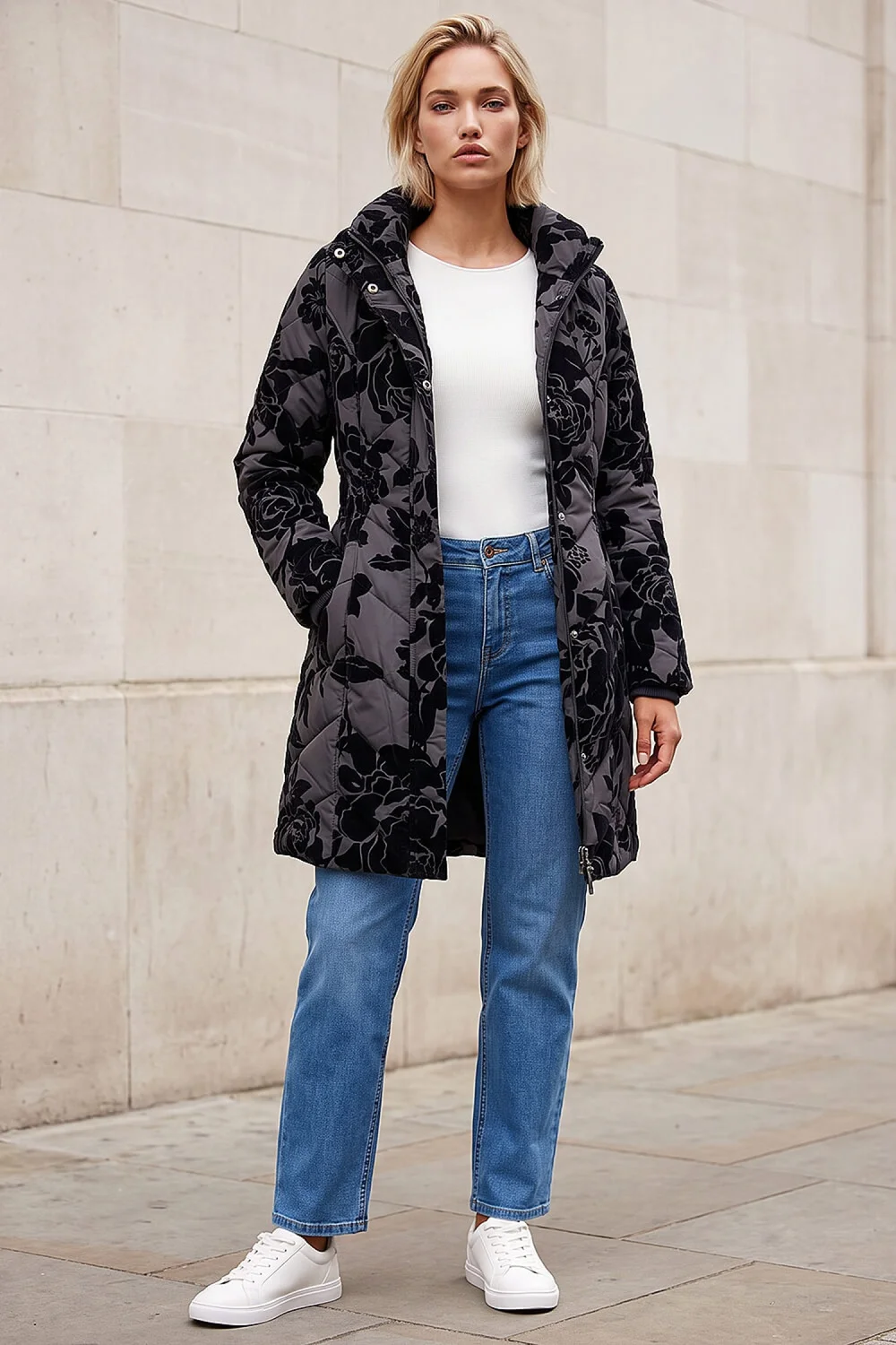 Roman Black Rose Flocked Coat - 20 Image 2