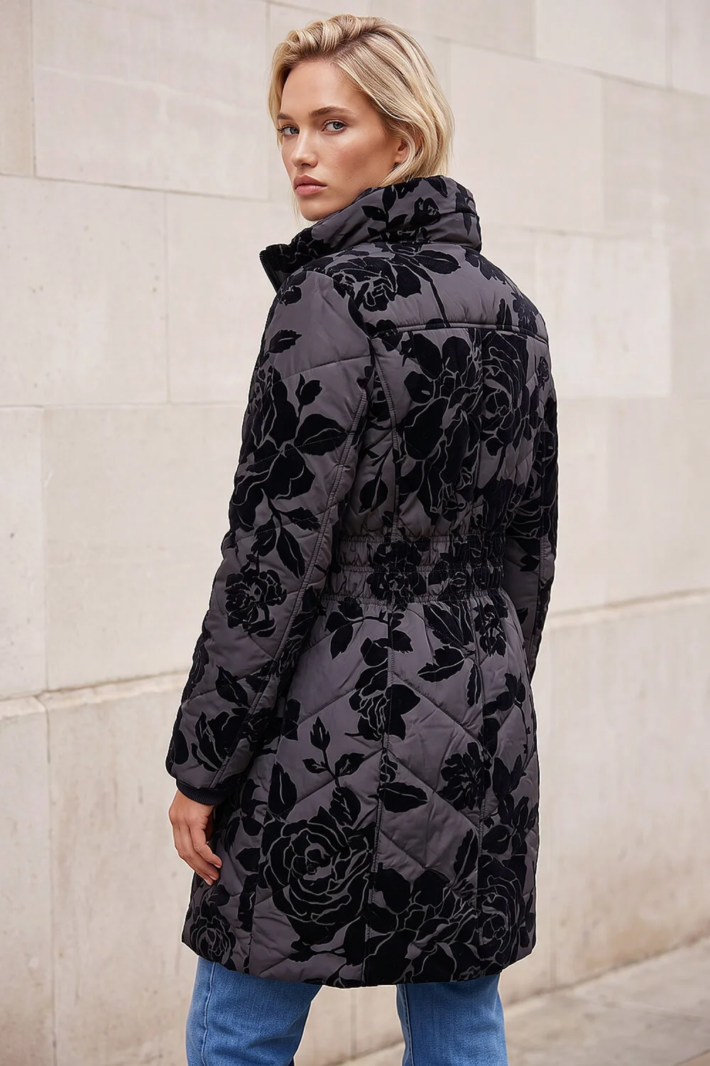 Roman Black Rose Flocked Coat - 20 Image 3