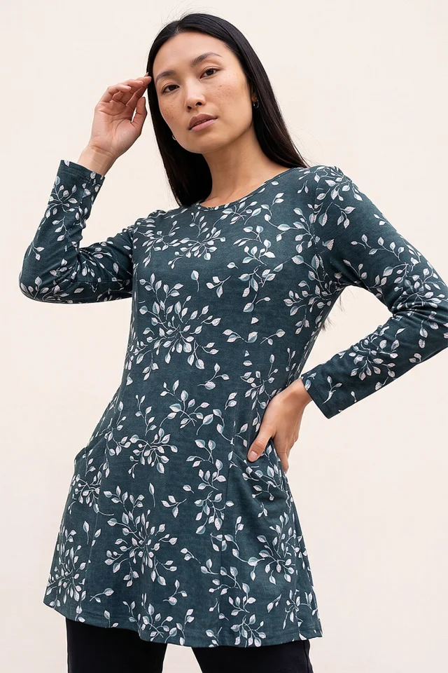 Roman Teal Floral Puff Print Longline Top