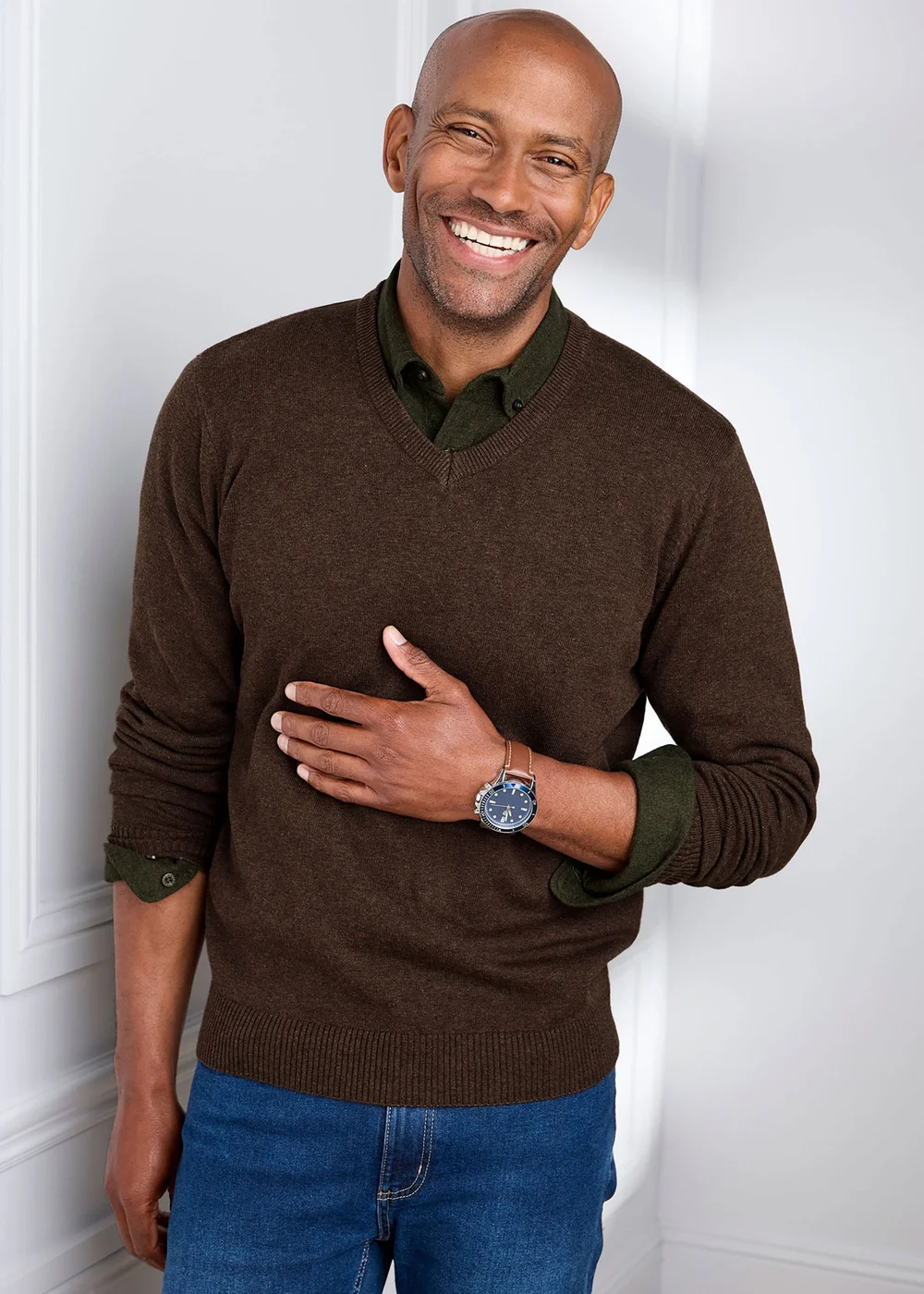 Cotton Traders Dark Brown Cotton V-Neck Jumper - M Image 1