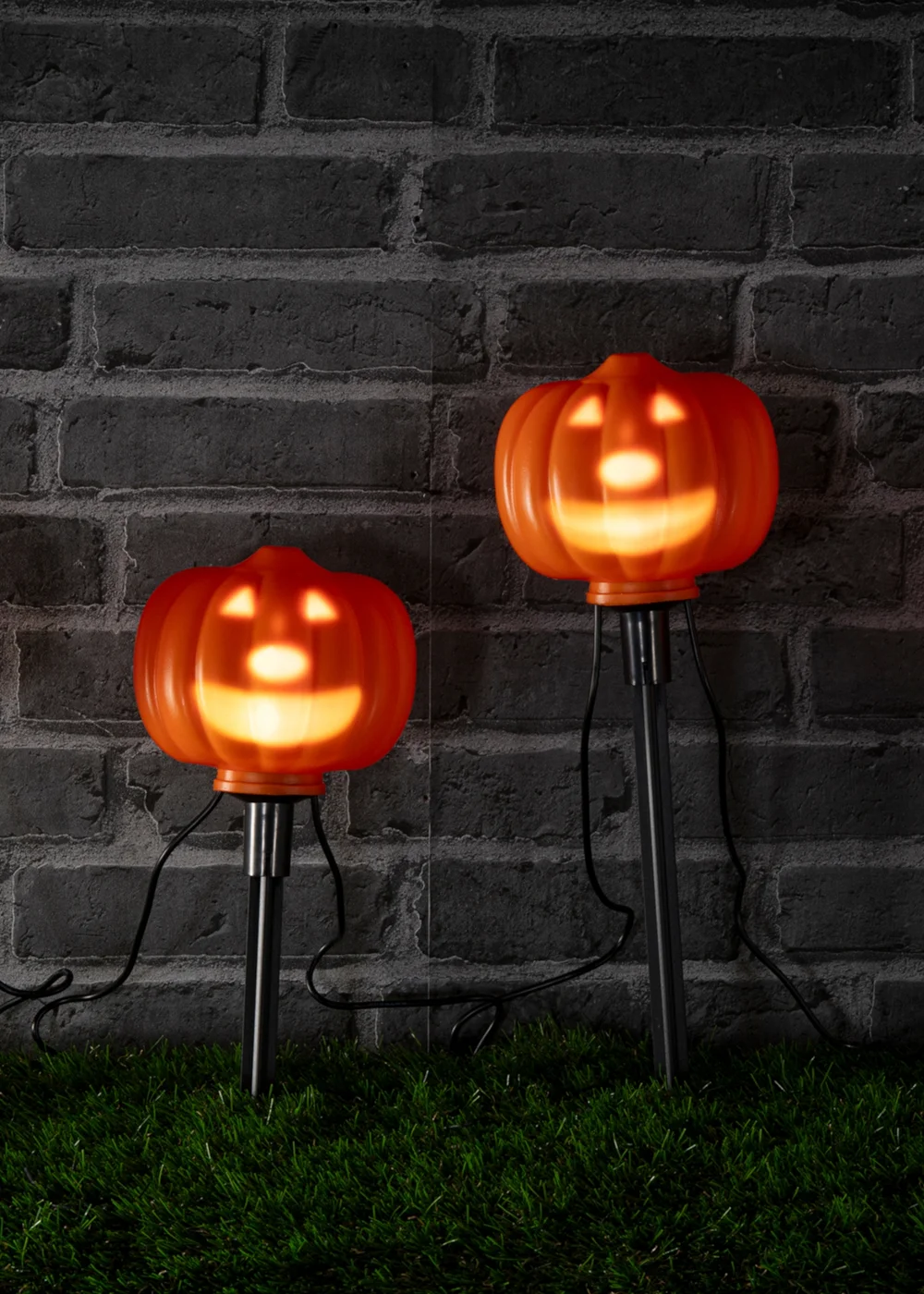 Premier Decorations Battery Operated Talking Pumpkin Path Lights with Moving Face Projection - Set of 4 - One Size Image 3