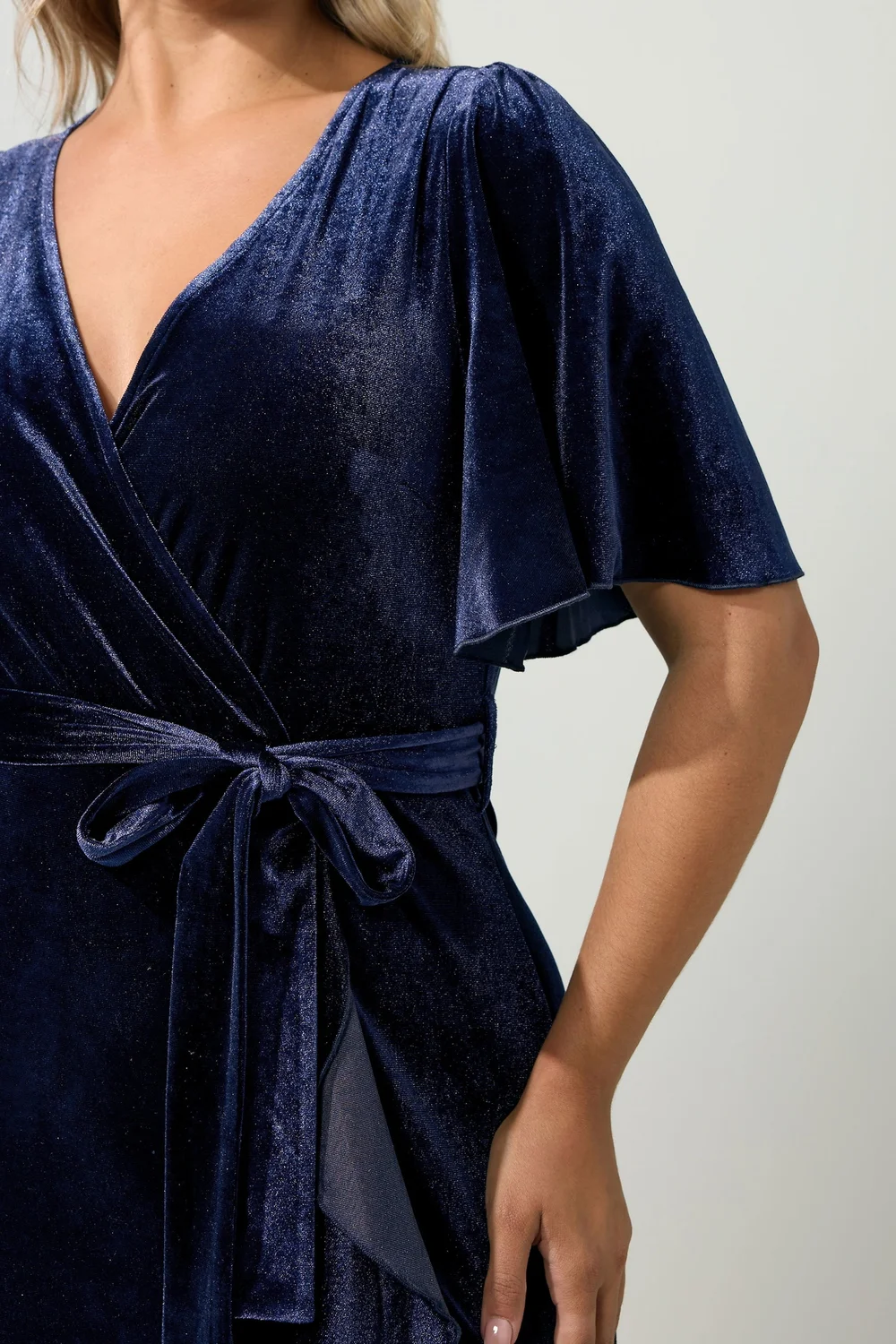 Yours London Curve Navy Blue Velvet Wrap Front Dress - 30-32 Image 4