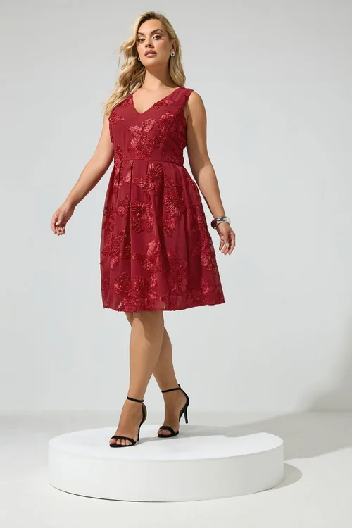 Yours London Curve Red Flower Applique Mini Dress - 16 Image 2