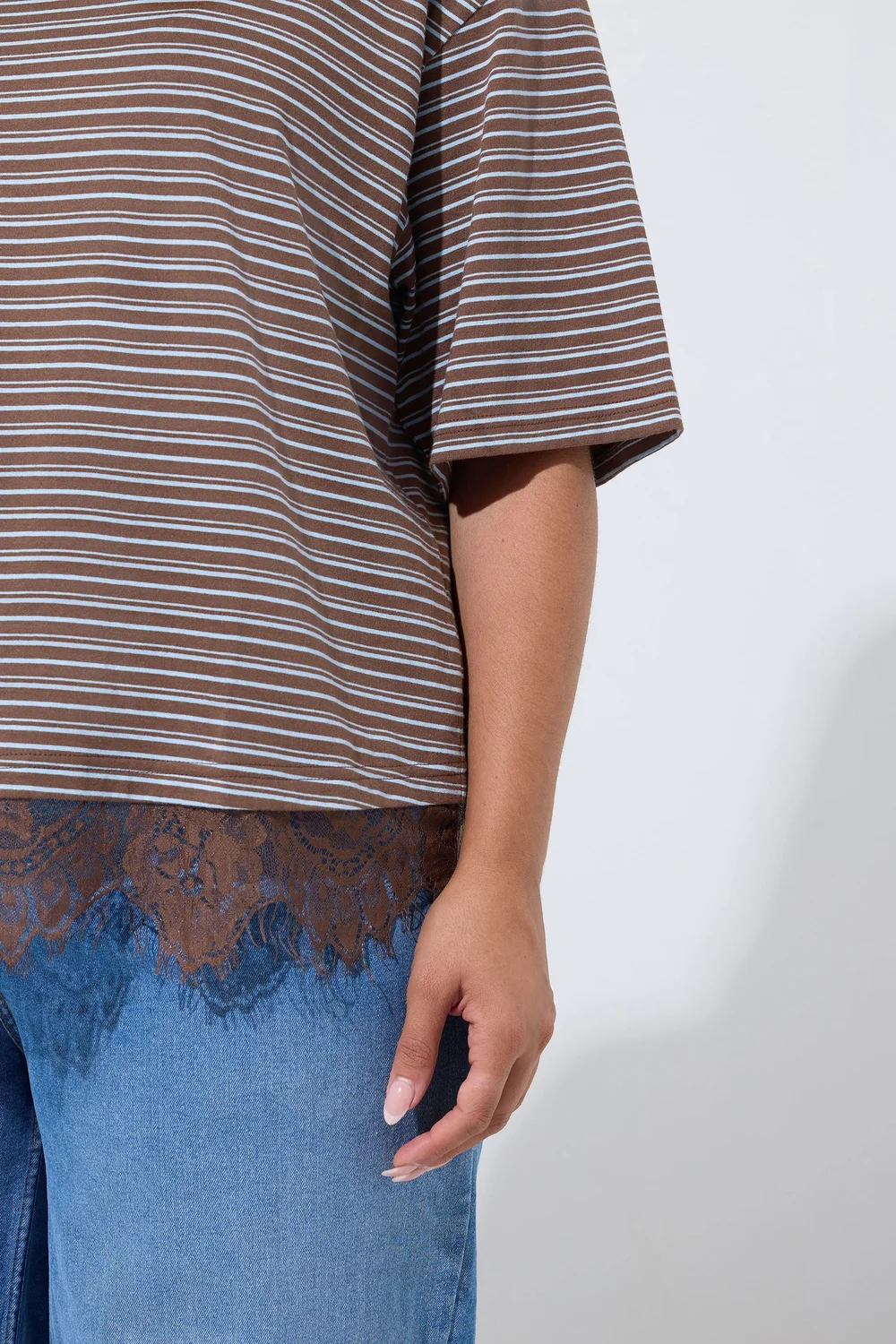 Yours Limited Collection Curve Chocolate Brown Stripe Lace Hem T-Shirt - 12 Image 4