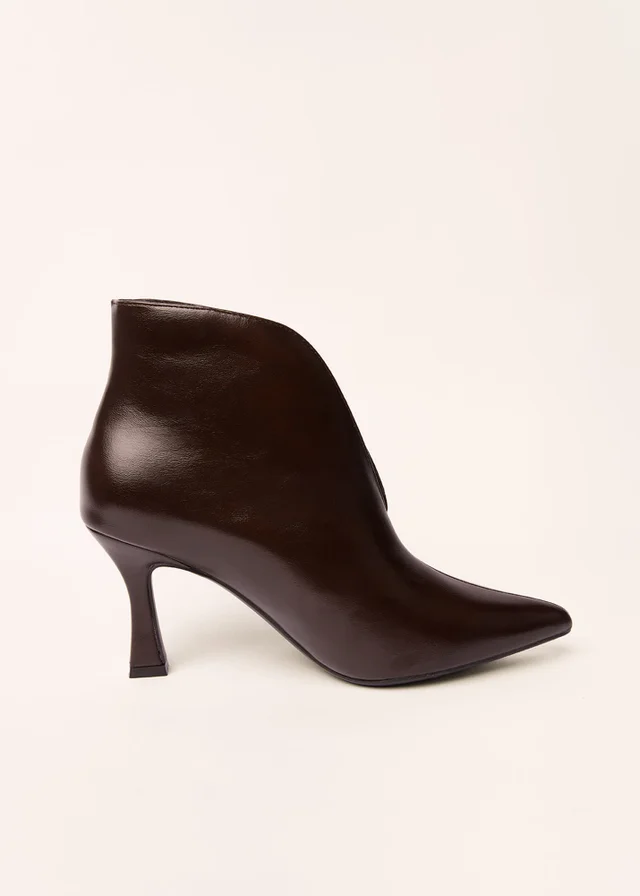 Blue Vanilla Brown Split Front Ankle Boots