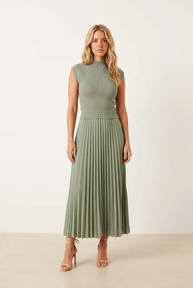 Style Cheat Sage Knit Pleated Skirt Dress