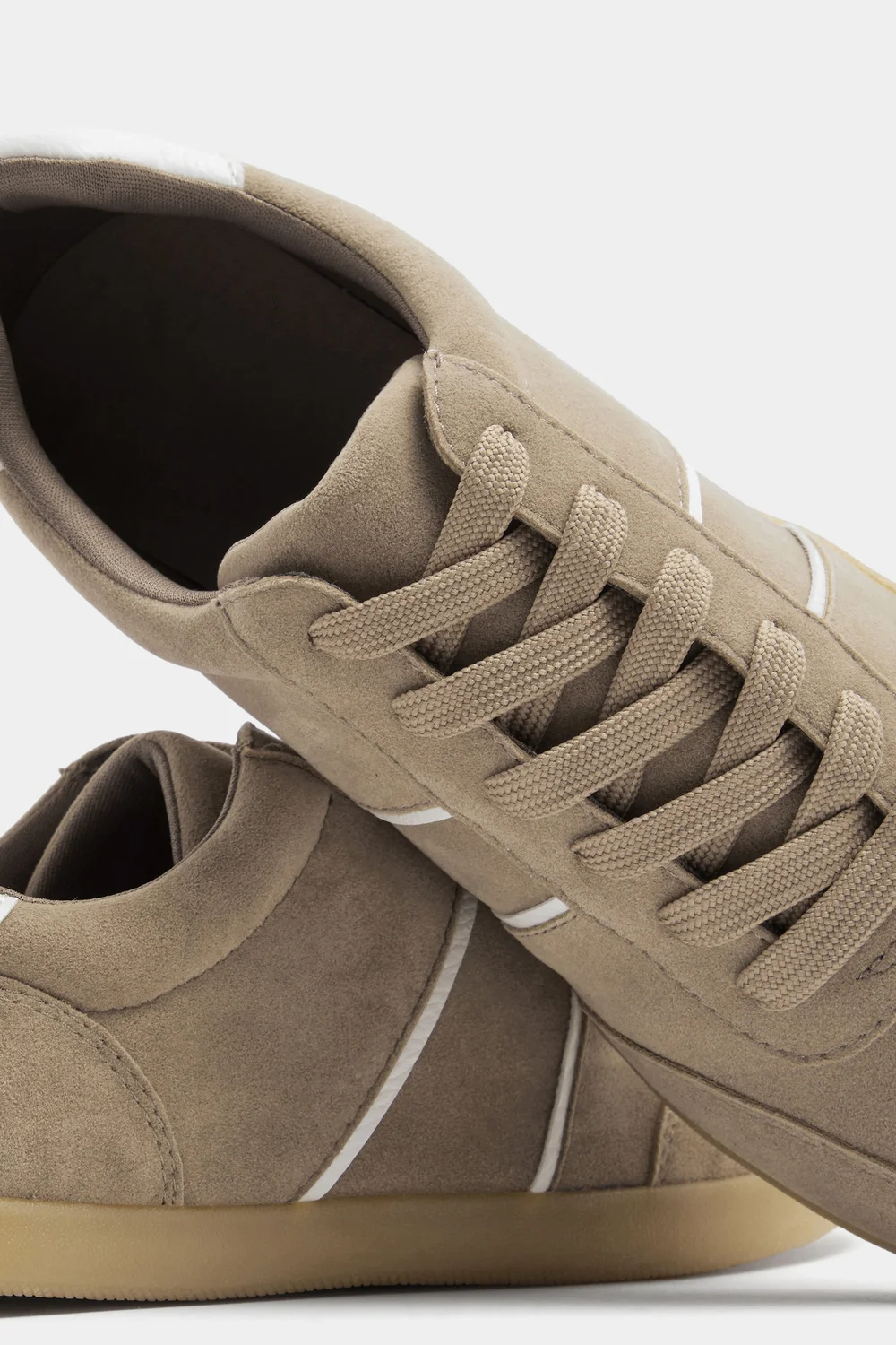 Yours Brown Side Stripe Gum Sole Trainers In Wide E Fit - 8 Wide Image 5