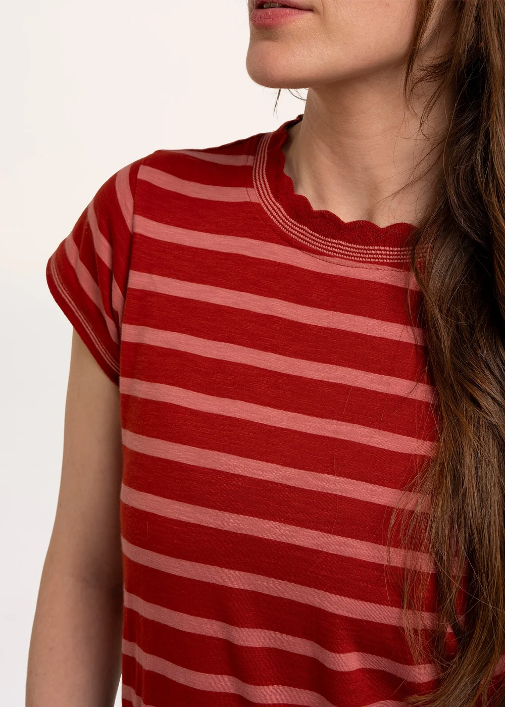 Brakeburn Red Hurst Yarn Dye Stripe Scallop Neck T-Shirt - 14 Image 4