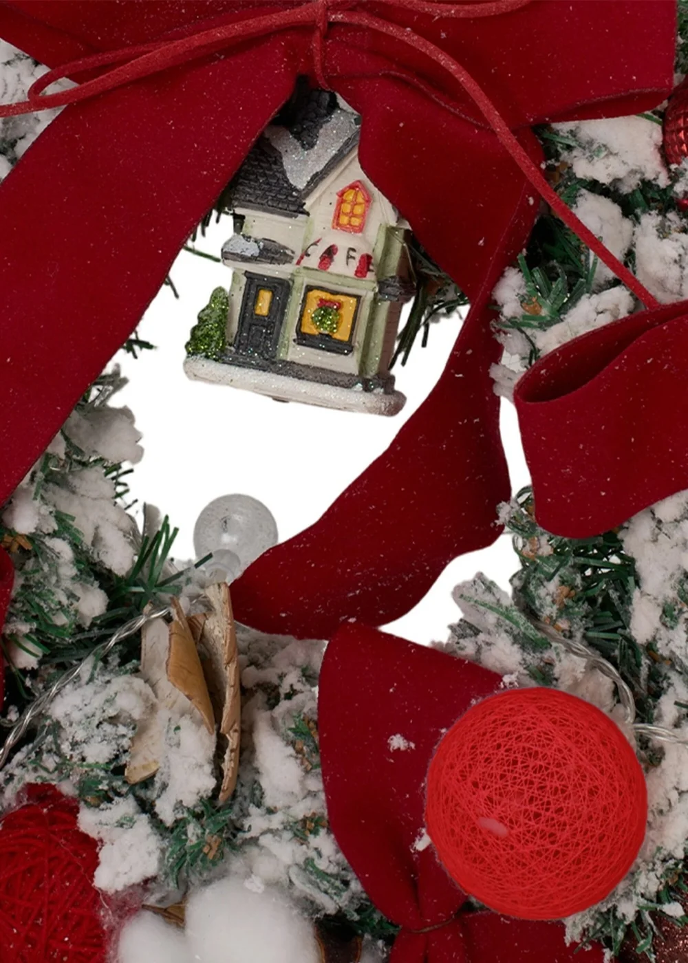 Lifeideas Red Artificial Christmas Wreath Door Decoration with LED String Lights - One Size Image 4