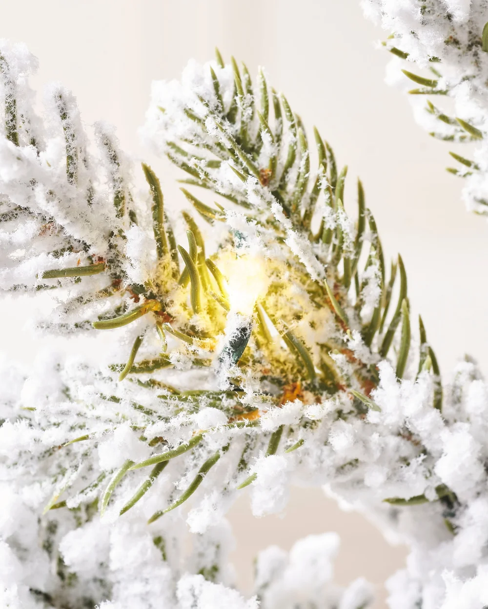 WeRChristmas Green Pre-Lit Snow-Flocked Potted Artificial Christmas Tree 80 Warm White Leds 3 Ft - No Size Image 3