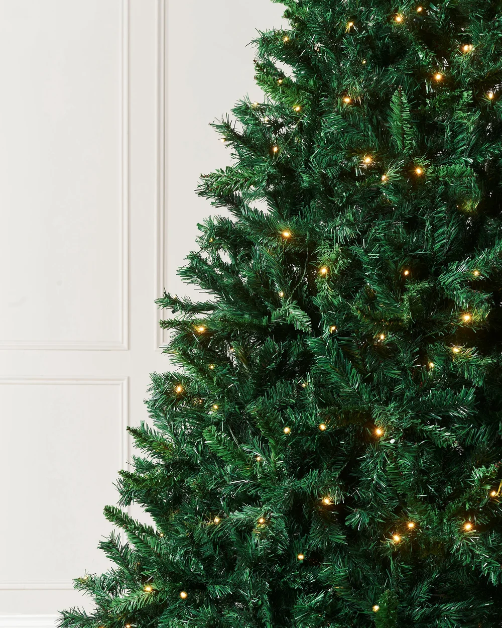 WeRChristmas Green Pre-Lit Mixed Pine Christmas Tree 9 Ft - No Size Image 3
