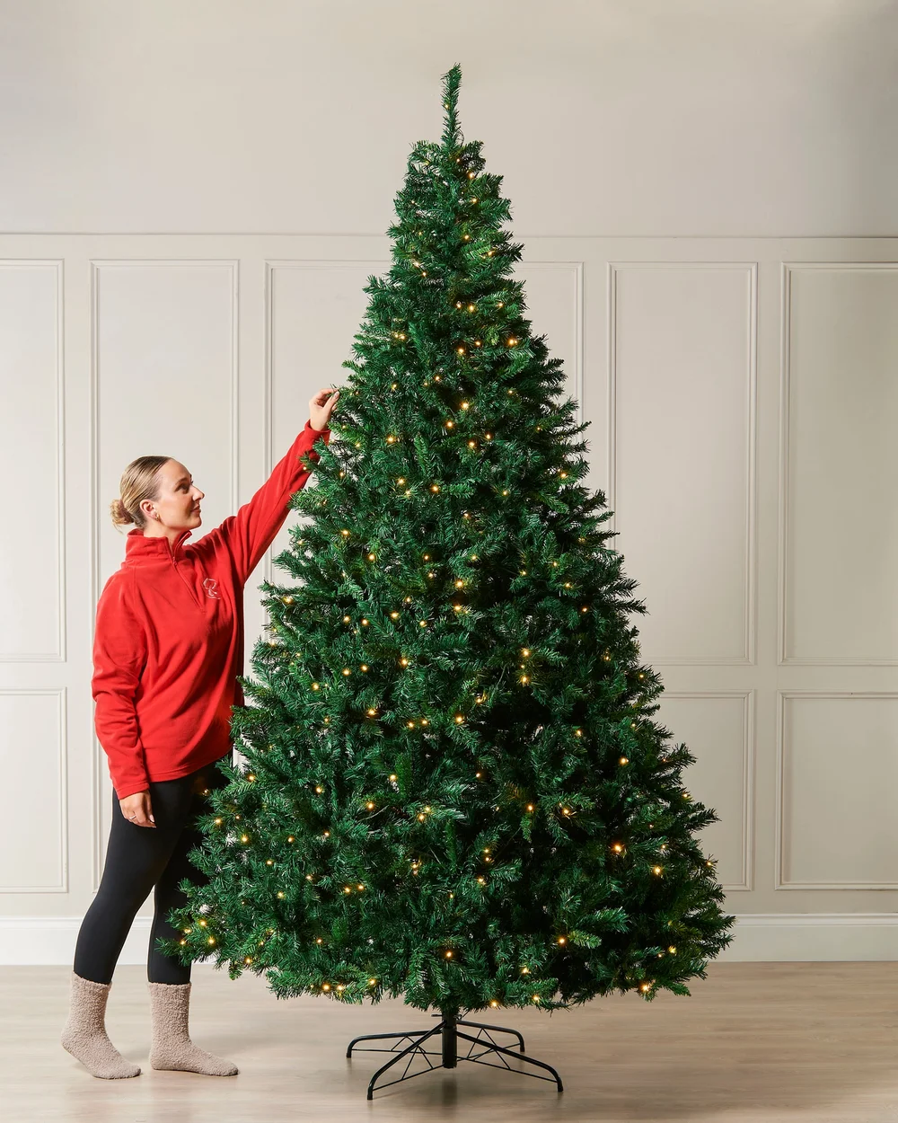 WeRChristmas Green Pre-Lit Mixed Pine Christmas Tree 9 Ft - No Size Image 1